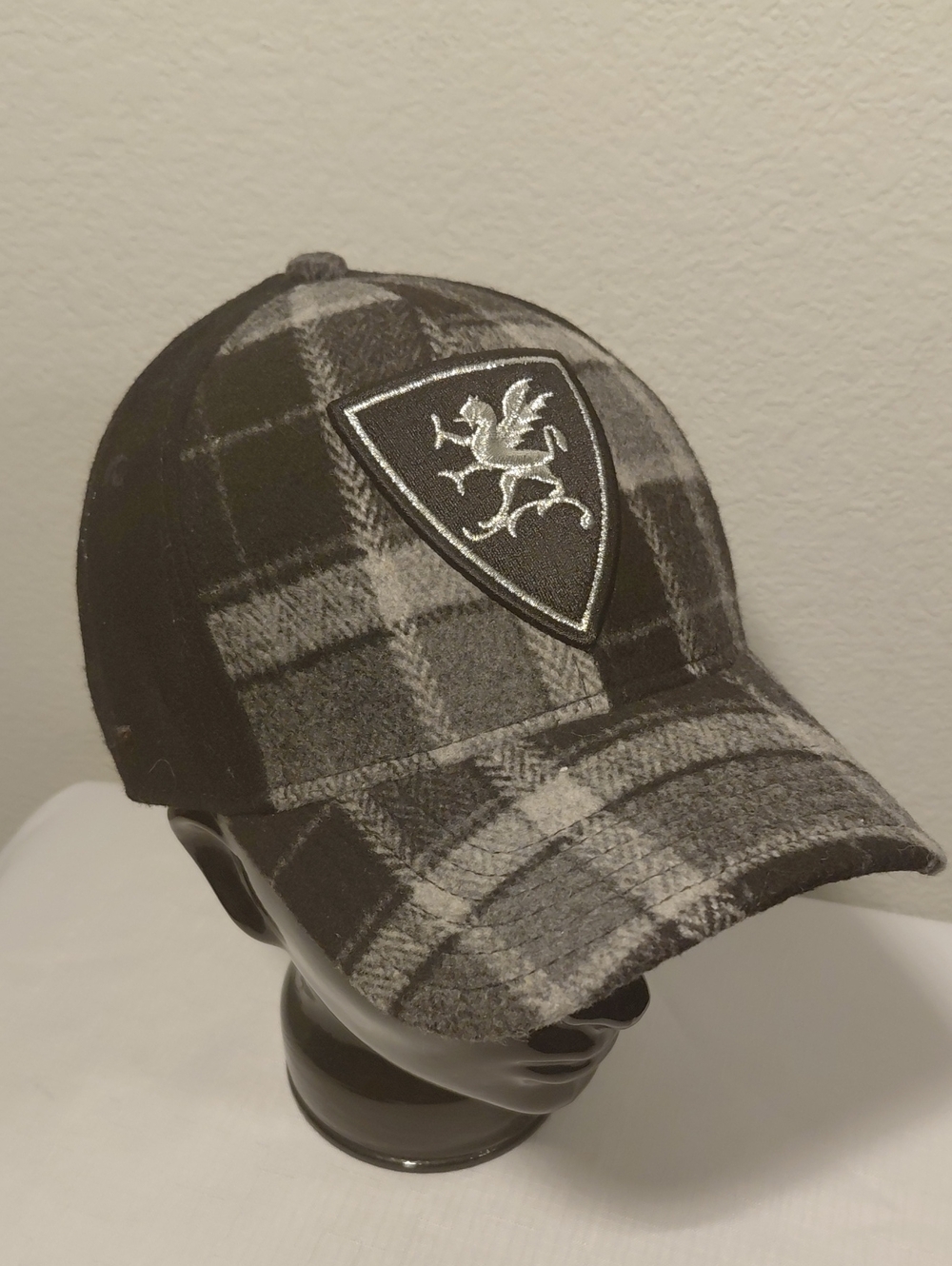 Stacy Adams Plaid Gray Crested Cap
